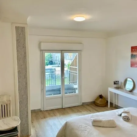 Lägenhet Loft Avec Parking Centre Et Bord Du Cher Loire Valley *